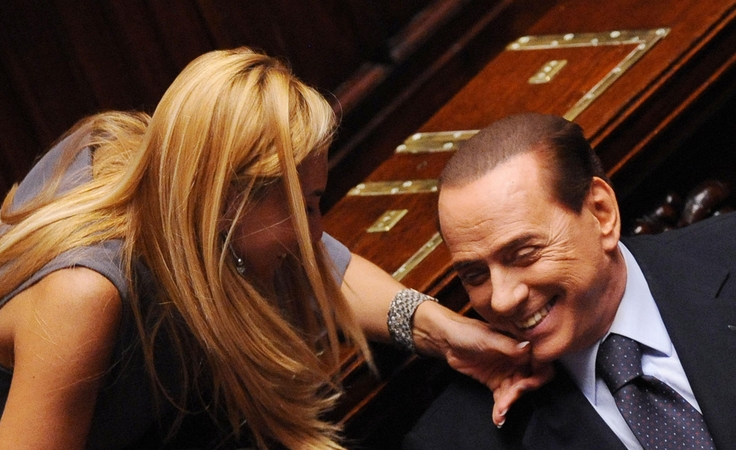 S.Berlusconi kamikadze pasiskelbusi Italijos ministrė protestuoja dėl jos pašalinimo