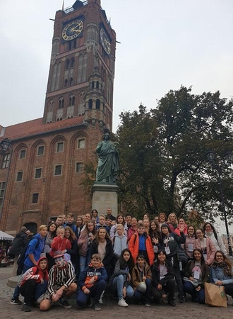 Moksleivių kūryba atveria duris užsienyje