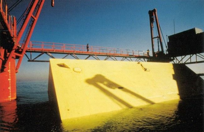 Veneciją nuo potvynių saugos įspūdinga mobiliųjų vartų sistema
