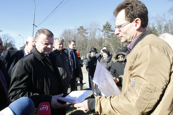 S. Skvernelis Klaipėdoje pasitiktas piketu
