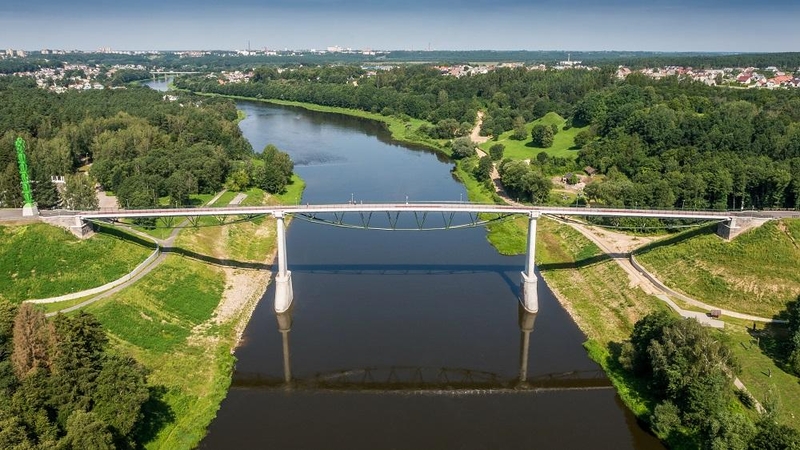 Alytaus pėsčiųjų ir dviračių tiltas neturi analogų