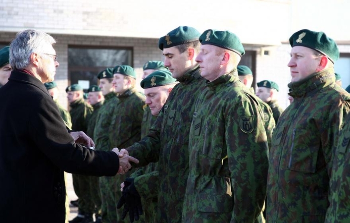 Lietuvos kariuomenės ryšių specialistai dalyvaus trijose NATO misijose