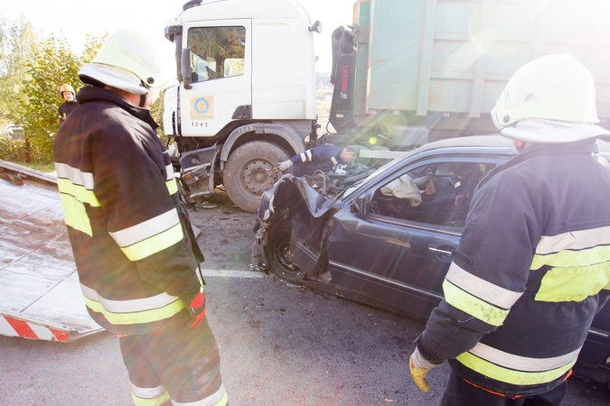 Po tragiškos avarijos Kauno rajone – pasiteisinimai ir patikrinimas