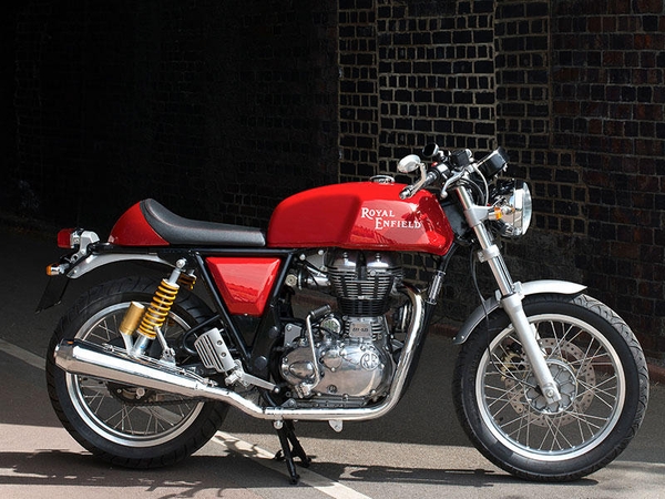 „Royal Enfield“ pristatė lenktyninį retro stiliaus motociklą