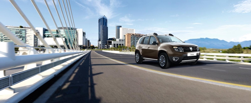 ,,Dacia“ pristato ribotos serijos „Duster BlackShadow“