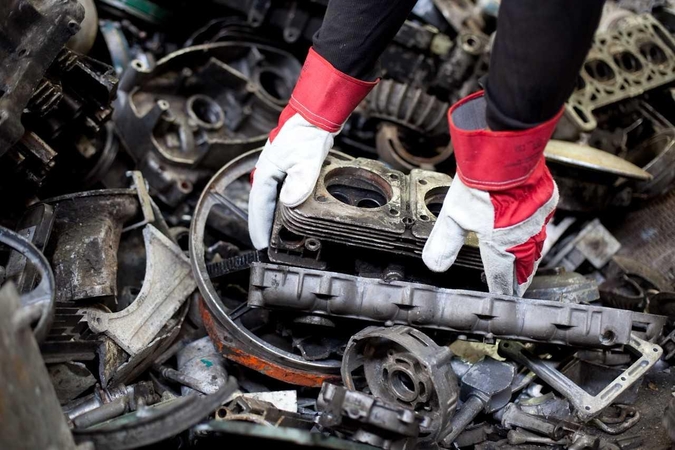 Kaip perdirbti 95 proc. kiekvieno eksploatuoto automobilio?  