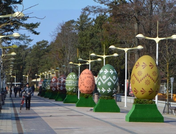 Šventiškai pasidabinusi Palanga kviečia švęsti drauge