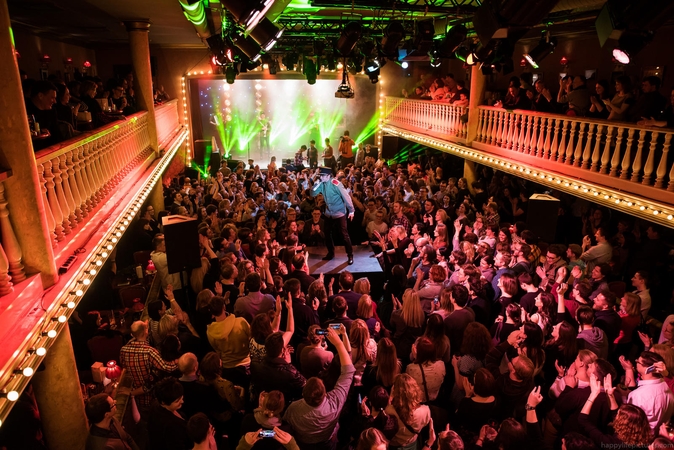 Albumą pristatantys „Antikvariniai Kašpirovskio dantys“ šturmuoja miestus