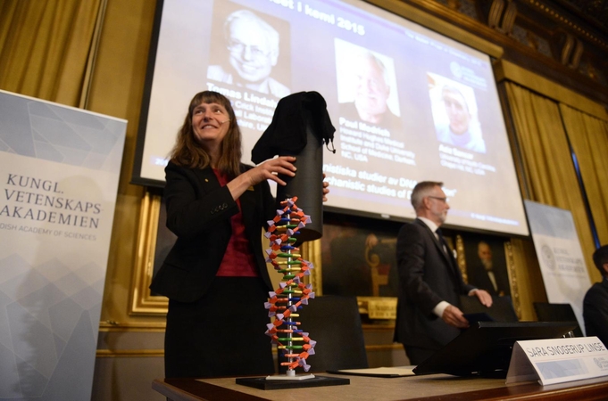Paskelbti Nobelio chemijos premijos laureatai