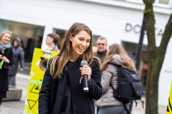 „Saulės kliošas“ pristatė unikalią muzikinę instaliaciją