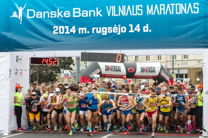 „Danske Bank Vilniaus maratono“ dalyviai užtvindė sostinės gatves