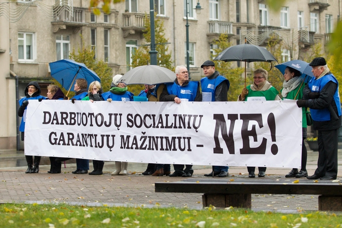Profesinės sąjungos vėl sukilo prieš naują Darbo kodeksą