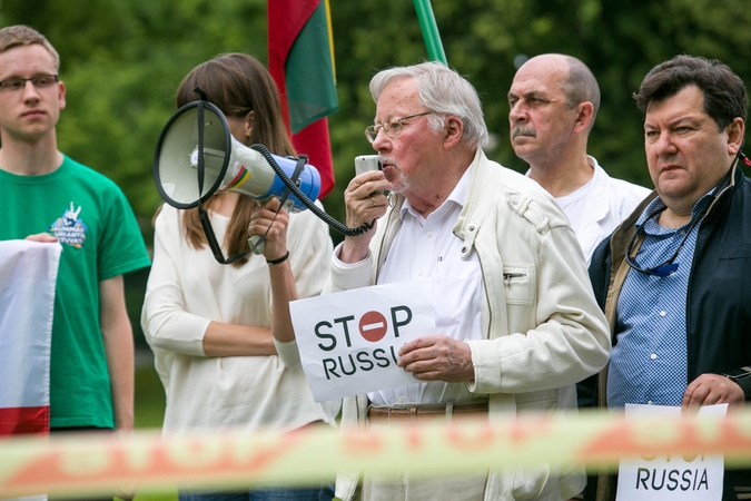 Prie Rusijos ambasados – protestas dėl Rusijos veiksmų Gruzijoje