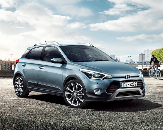 Miesto klajūnus sudomins naujas „Hyundai i20 Active“