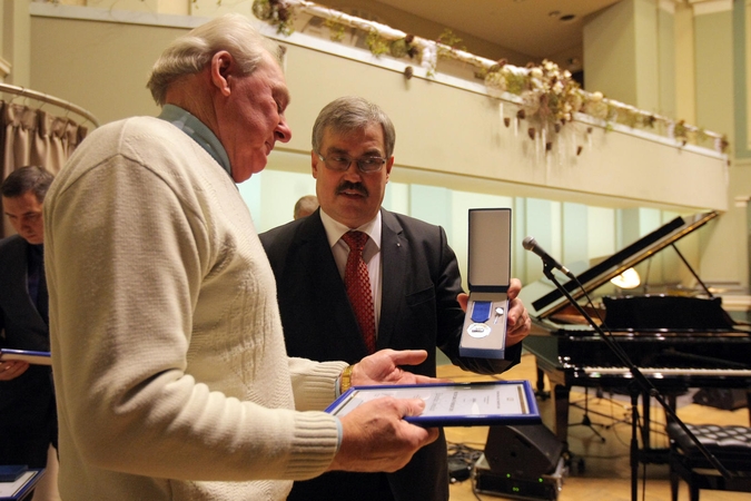 Kauniečius troleibusai vežioja jau pusšimtį metų