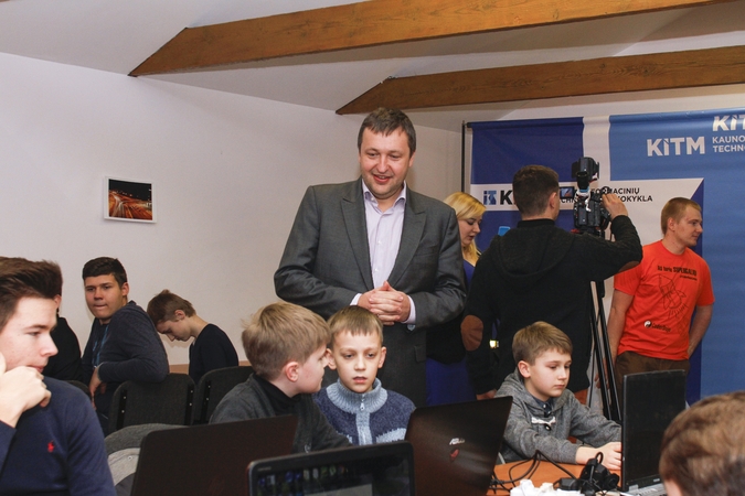 A. Guoga kvietė vaikus mokytis programuoti