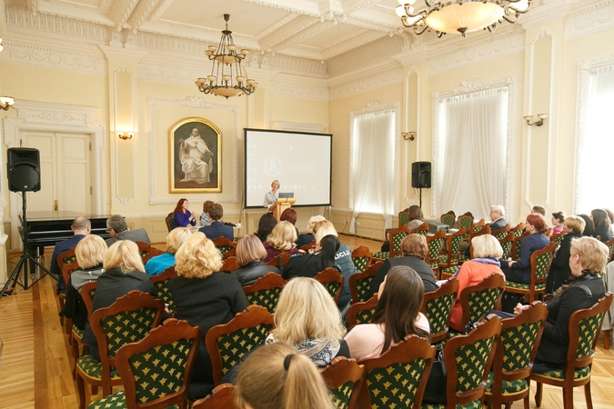 Kodėl stringa pagalba socialinės rizikos šeimų vaikams?