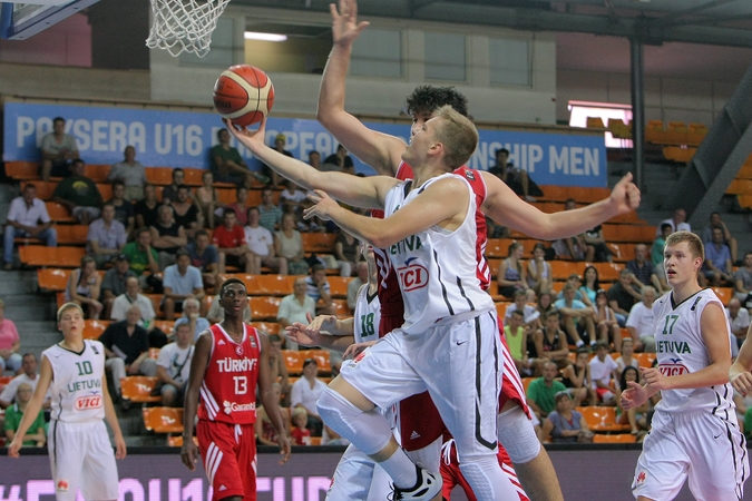 Europos jaunučių krepšinio čempionatas: Lietuva – Turkija 64:67.