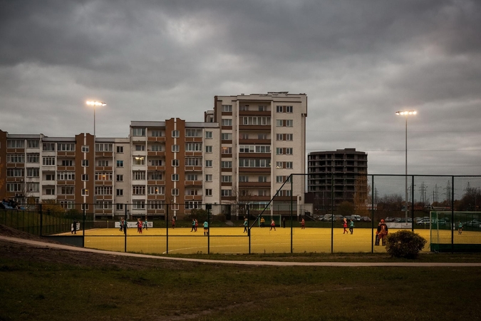 Vilniaus žolės riedulio stadionui - vienintelis toks apšvietimas Lietuvoje