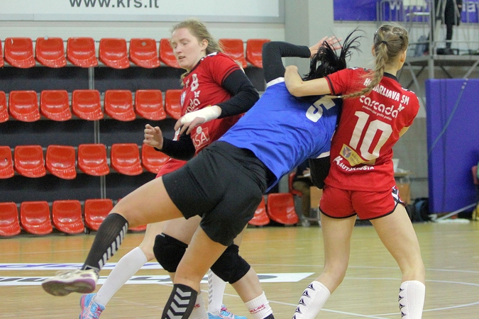 LRF „Basement“ moterų taurės pusfinaliuose triumfavo favoritės