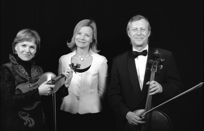 Instrumentinis trio „Kaskados"