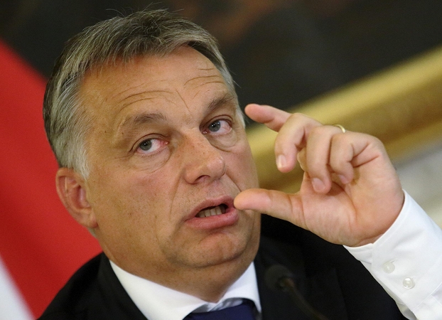 Vengrija sieks užsitikrinti paramą migrantų srautui suvaldyti