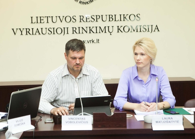 VRK nusprendė: „Naisių vasaroje“ buvo paslėptos „valstiečių“ reklamos