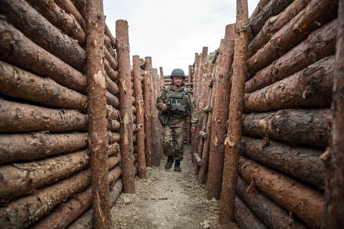 Ukraina šalies rytuose įrengė tris gynybinių įtvirtinimų linijas