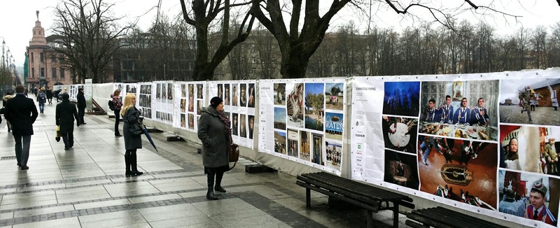 Tarptautinis fotožurnalistikos festivalis kviečia į ekskursiją po parodą