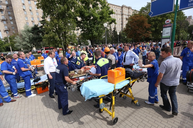 Avarija Maskvos metro: 19 žmonių žuvo, apie 100 sužeista 