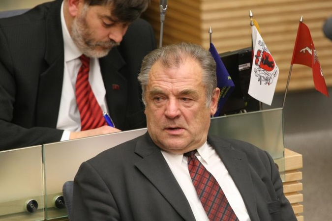 Mirė Seimo narys Julius       Veselka   
