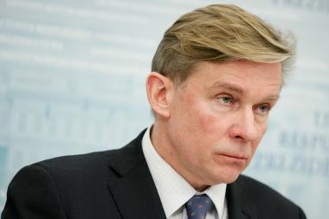 A.Ažubalis: nesaugios atominės energetikos projektai turi rūpėti visam NATO aljansui