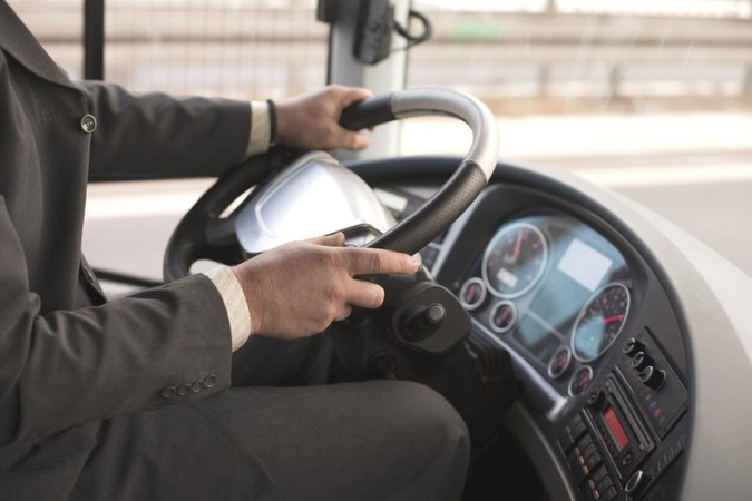 Autobusų vairuotojų kultūros skatinimui - vaizdo kameros  