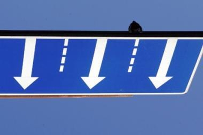 ECB rekordiškai sumažino palūkanas - iki 1 proc.
