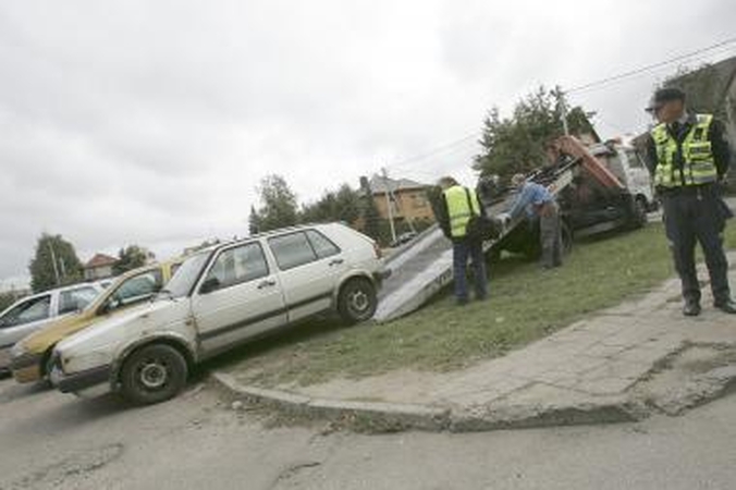 Balionėlis taps priekaištu "automobilių vaiduoklių" savininkams 