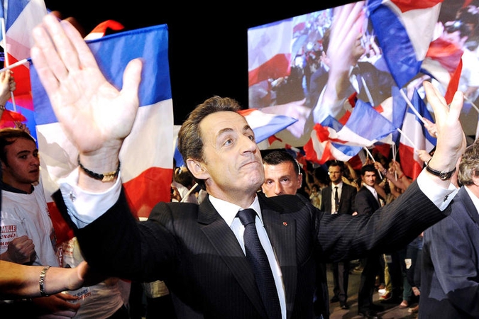 N.Sarkozy apkaltintas pasinaudojęs turtingiausia šalies moterimi
