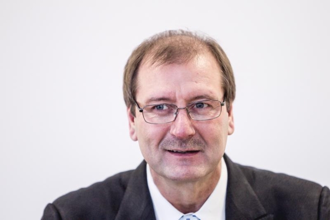 Į teismą neatvykęs ir baudą gavęs V. Uspaskichas: man skaudėjo skrandį