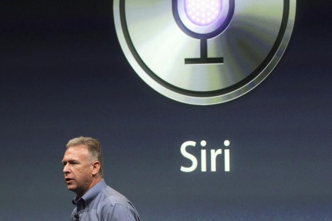 Muzikinis duetas su „iPhone 4S“ SIRI programa