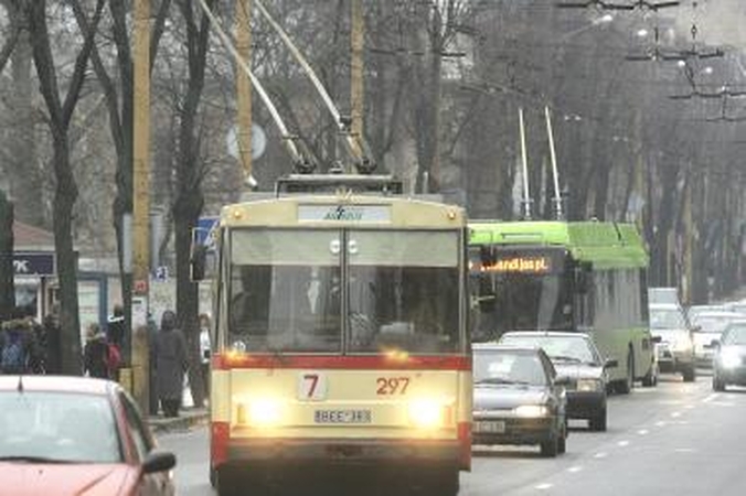 Viešojo transporto bilietai pabrangs