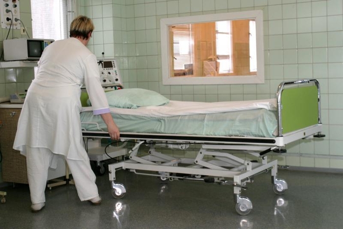 Po neblaivaus tėvo smūgių paauglė atsidūrė ligoninėje