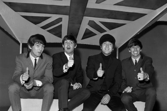 "The Beatles" albumo viršelyje įamžinta pėsčiųjų perėja paskelbta Britanijos nacionaliniu paveldu