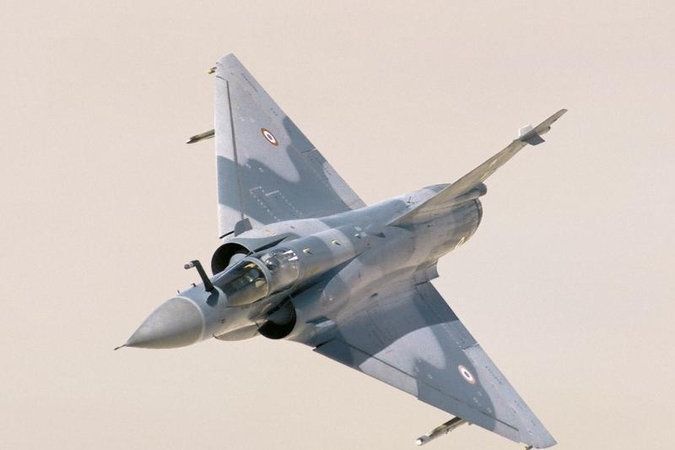 NATO planuoja reidus prie Tuniso sienos, teigia Libija