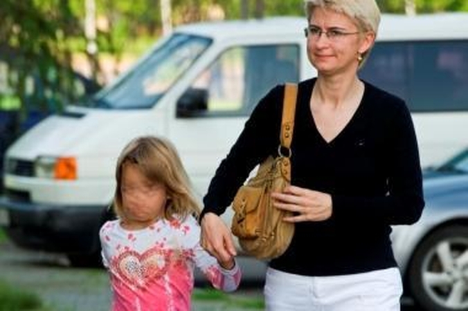 Piketuotojai protestuos po J.Dabašinskienės langais