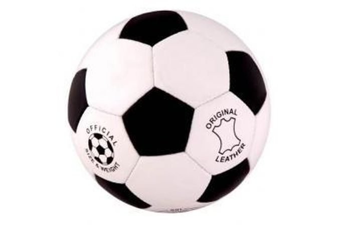 Į Argentinos futbolo pirmenybių bronzą - du pretendentai