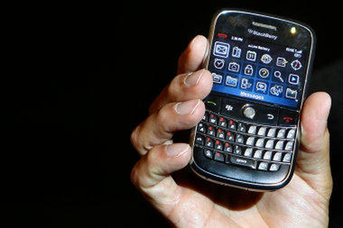 JAE uždraus pagrindines "BlackBerry" funkcijas