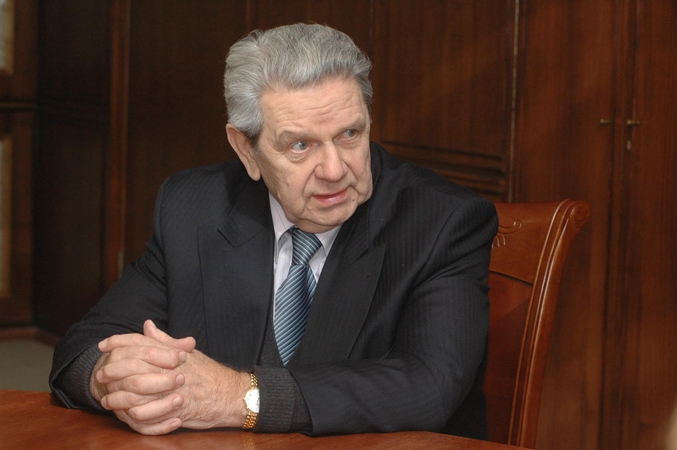 V.Garastas: po tamsios dienos ateis ir šviesus rytojus 
