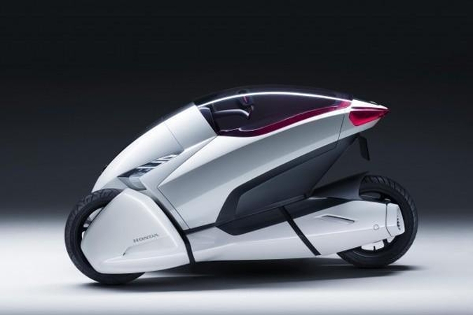 „Honda“ sukūrė vienvietį elektromobilį