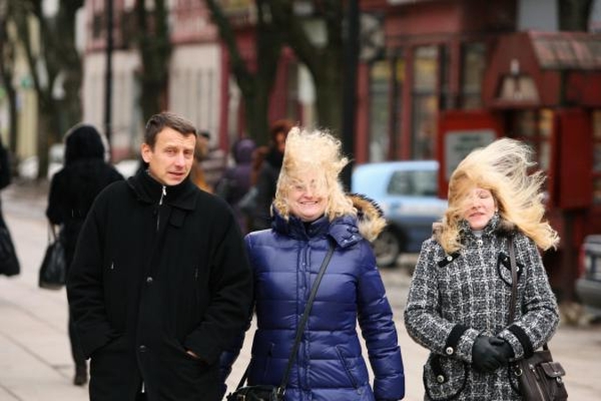 Orai Kaune: stūgaus vėjai, gali iškristi šlapdriba