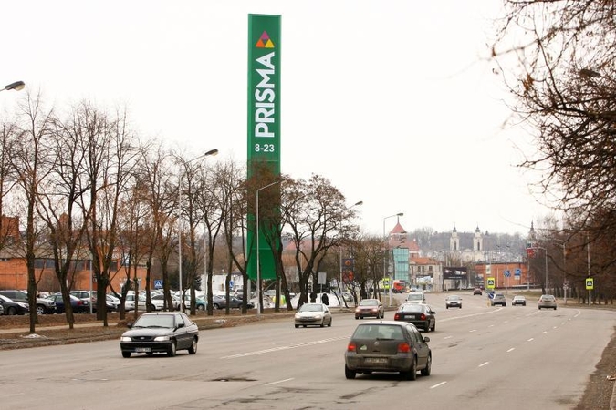 Ultimatumas: „Prismos“ bokštas turi pažemėti arba bus nugriautas