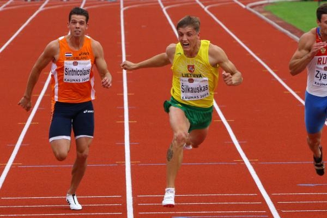 Sportininkams teks dar labiau veržtis diržus